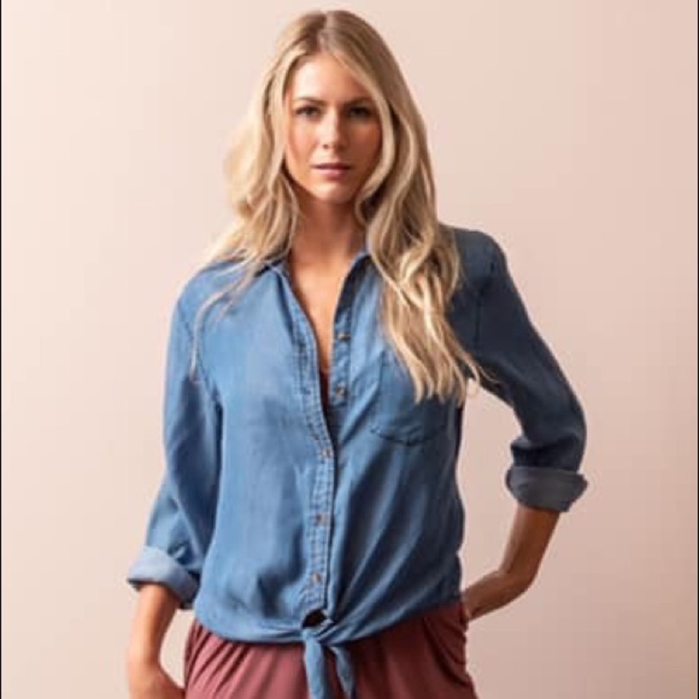 AGNES & DORA™ BUTTON DOWN TOP - 100% TENCEL